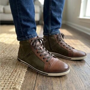 Kenneth Cole New York Brown Mid High lace-up  Leather Sneakers Pre-loved Sz 10.5